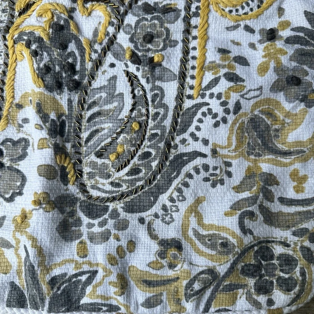 Envogue Embroidered Throw Pillow Cover 18x18 Inch Paisley Floral Decorative EUC‎